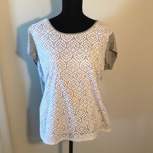 Liz Claiborne lace gray and white T-shirt size XL